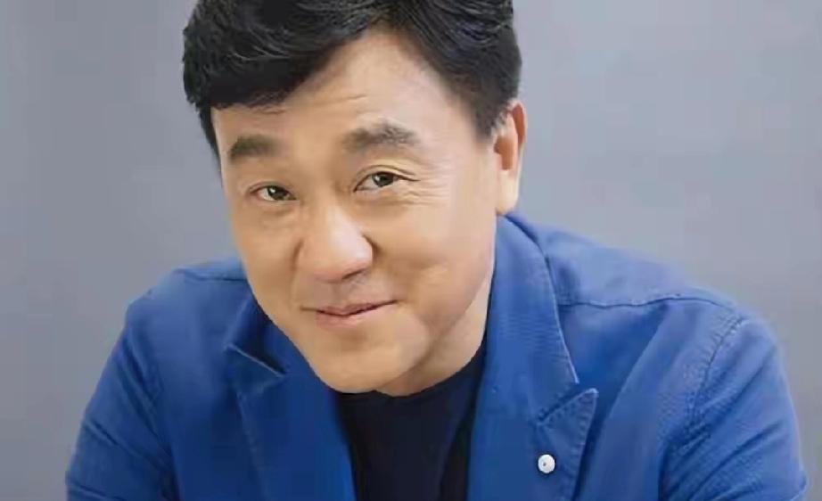 何冰出道30年零绯闻，不是自律，是娶对了人！娱乐圈乱象频发，明星