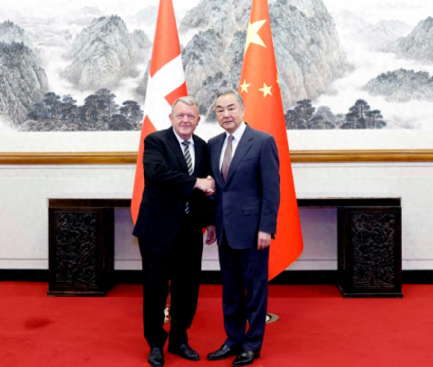 己所不欲勿施于人！5月19日，丹麦外长拉斯穆森访华，他无理的对中国提出了许多要求