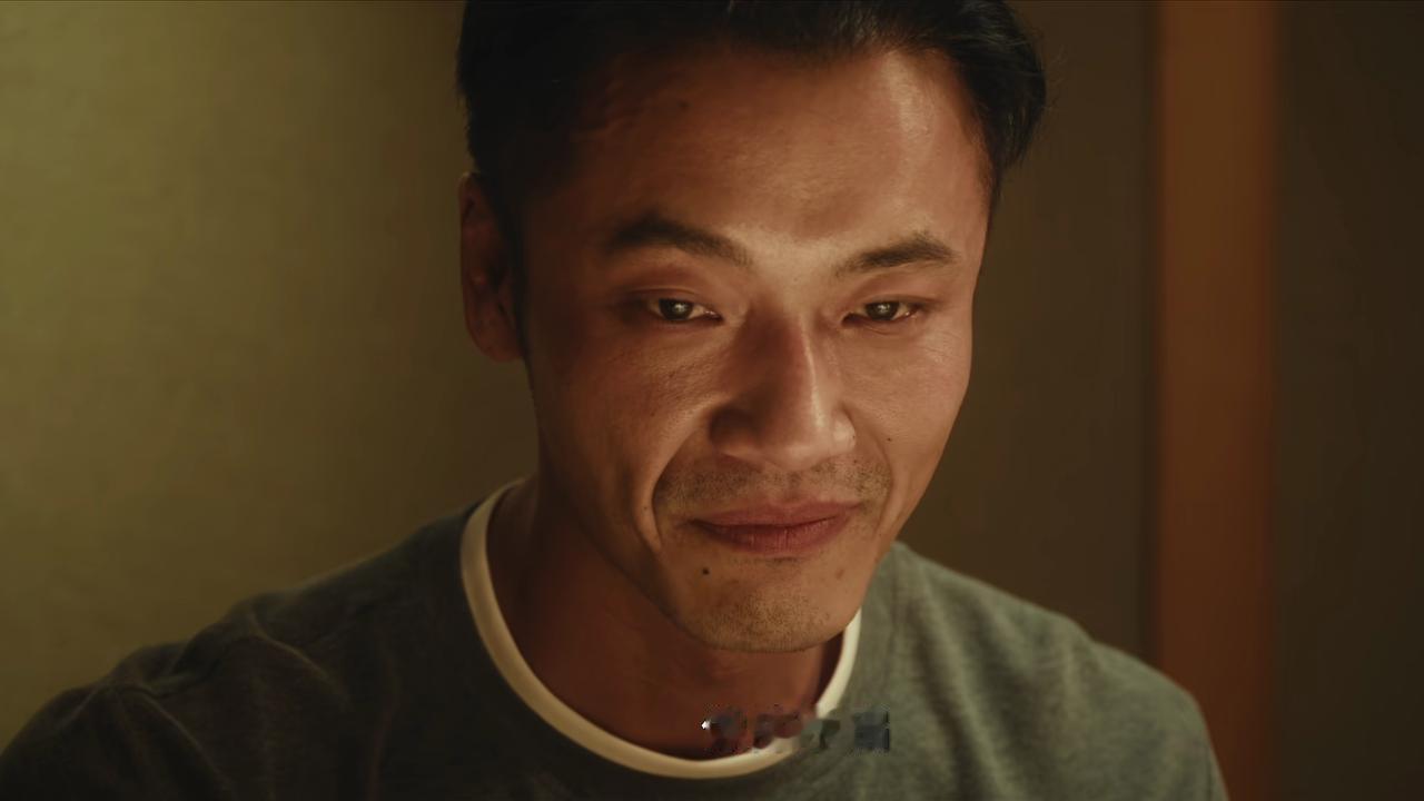 《交锋》表面为领导分忧，转头就背刺。心机男下属太想进步了，竟然越级告密，他对局长
