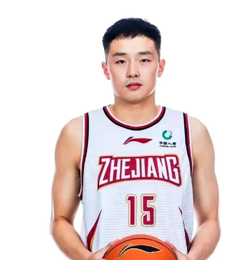 3年1800万合同已签！能不能成行就看8月31日前浙江队能不能放行近日据媒体报