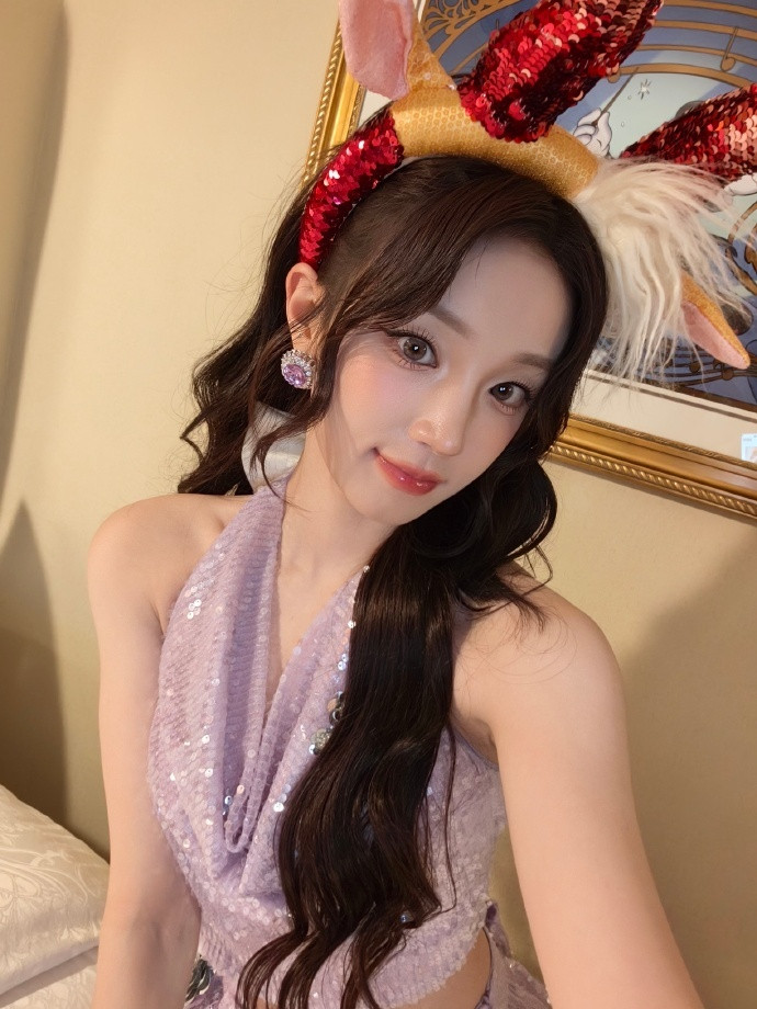 1.宋雨琦那时候在节目不被重视，所以后来也不续了。2.孙俪其实早清楚自己拿不到奖