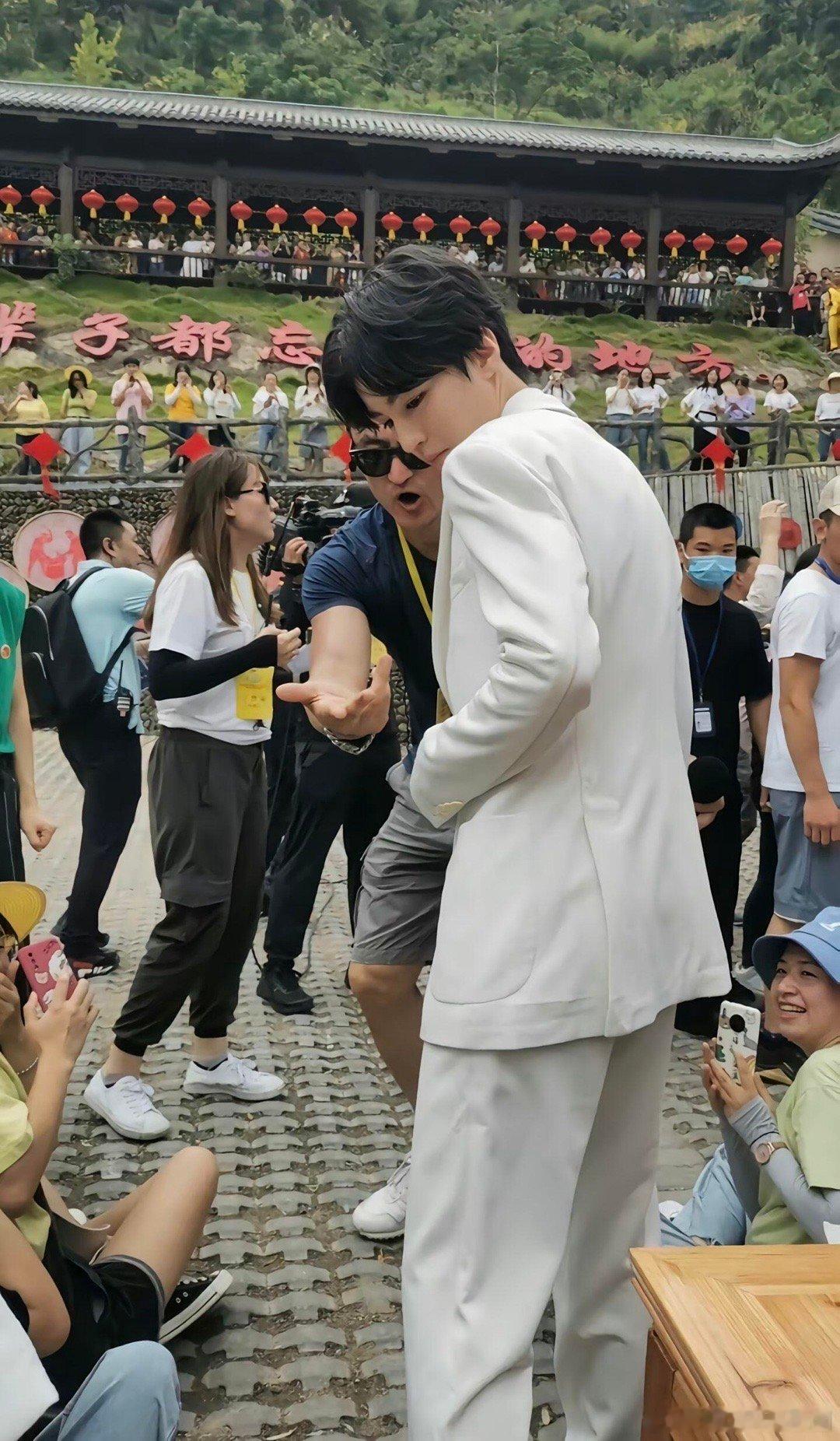 王俊凯一些你没见过的超帅生图王俊凯｜​​​