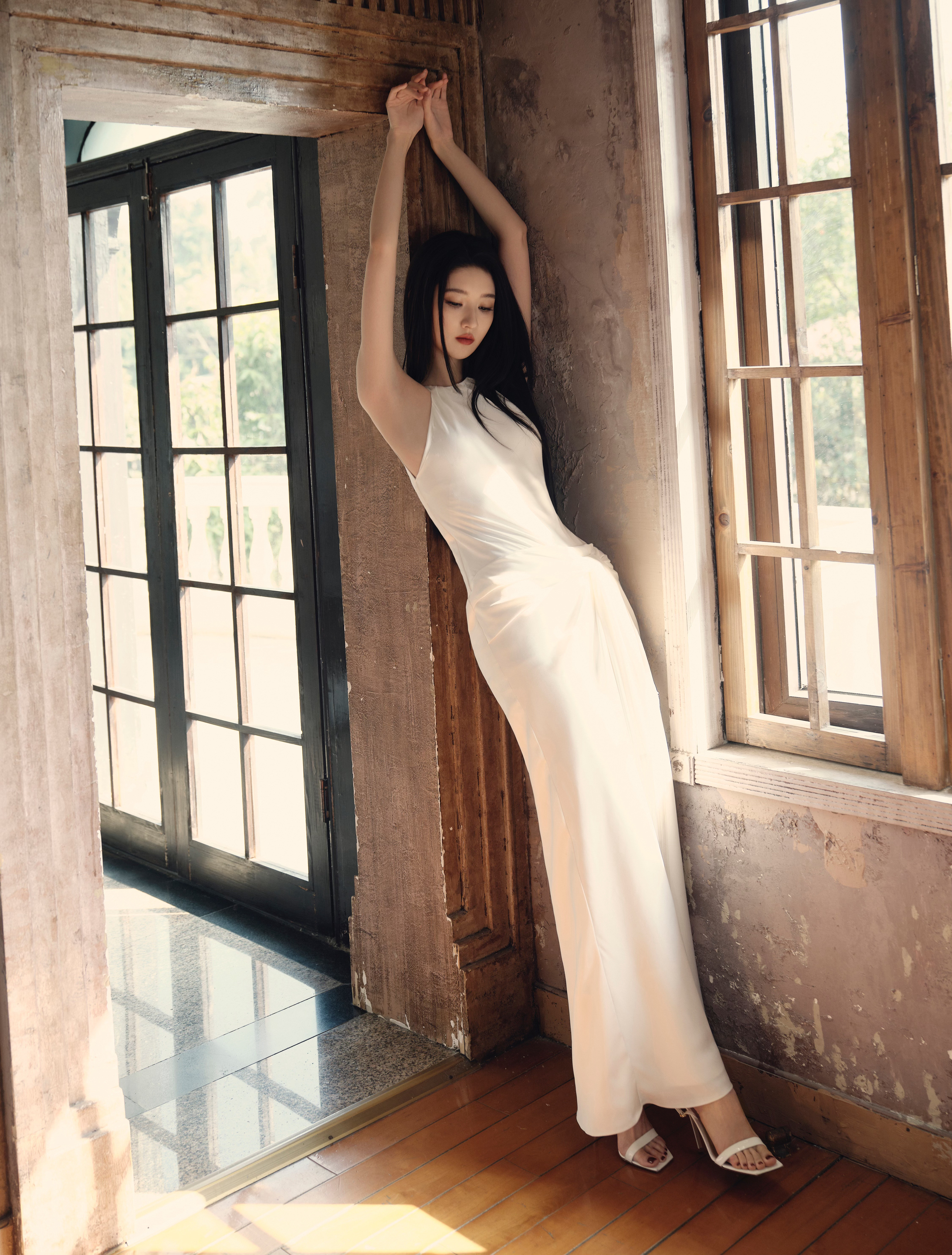 王玉雯最新物料：兰蔻成都活动出图🤍