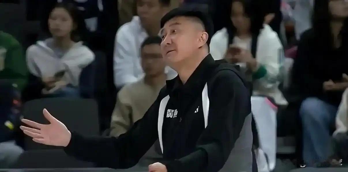 杜峰吃T家常便饭，该收敛一下了！全运会才打几场比赛，都快场均一个技术犯规了。对浙