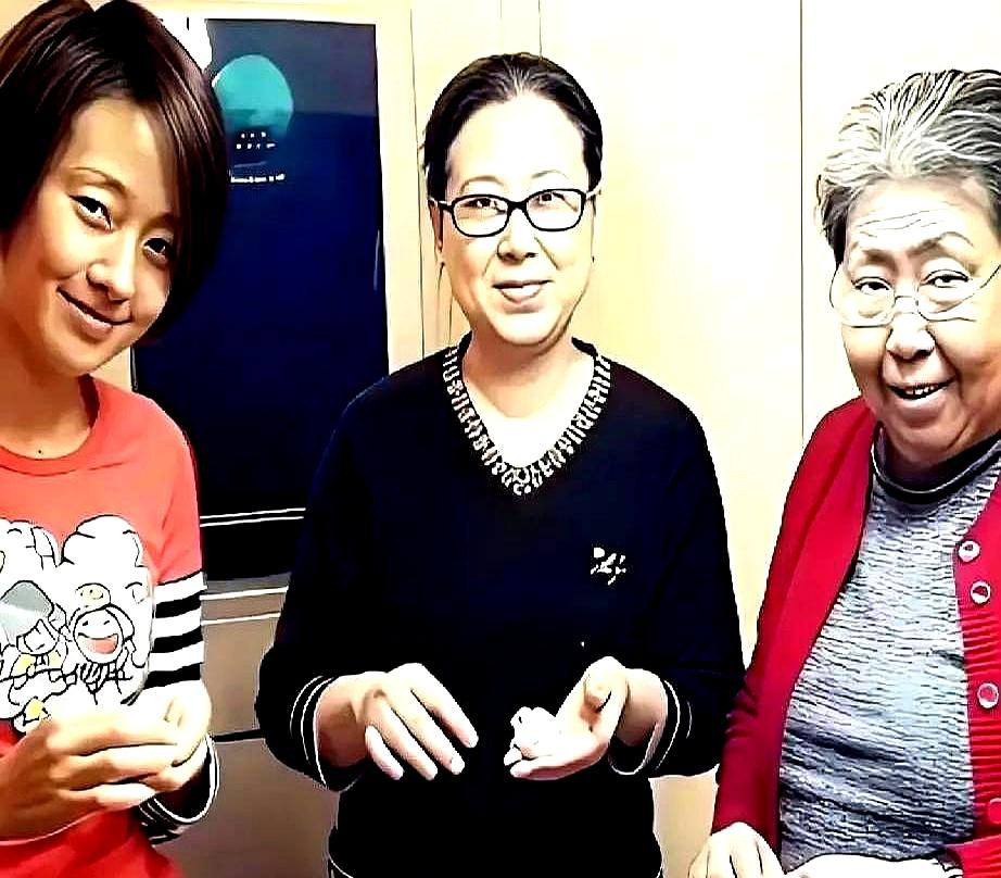 真没想到，离了婚还能这么处？除夕前一天，马伊琍竟然出现在前夫文章家里，和