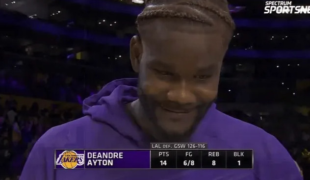 NBA季前赛，湖人126-116战胜勇士。赛后，德安德烈-艾顿接受了采访。谈到