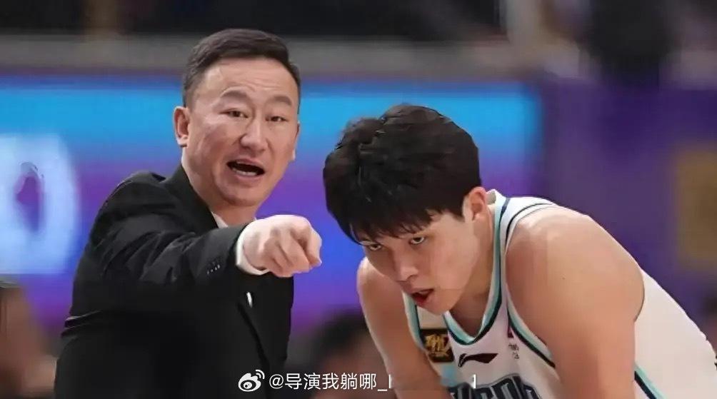 刘维伟在看望杨瀚森回国之后接受采访：开拓者￼那边对杨瀚森的发展是很满意的，没想到