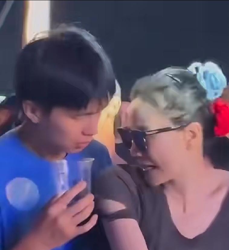不知道谢霆锋怎么想大家都替他想很多闺蜜是个什么存在谢霆锋情感终局谢霆锋全家