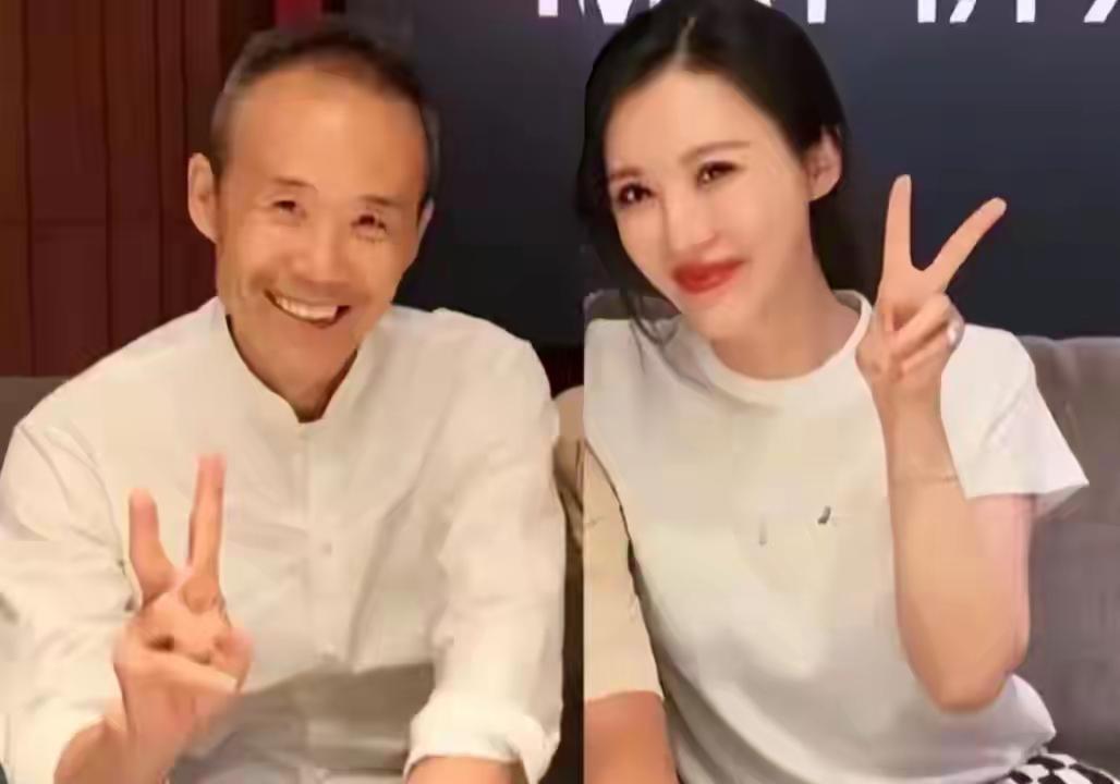 王石被田贵族抛弃，其实早就有预兆两个月前田贵族和胡哥一起爬山的时候，那热络劲