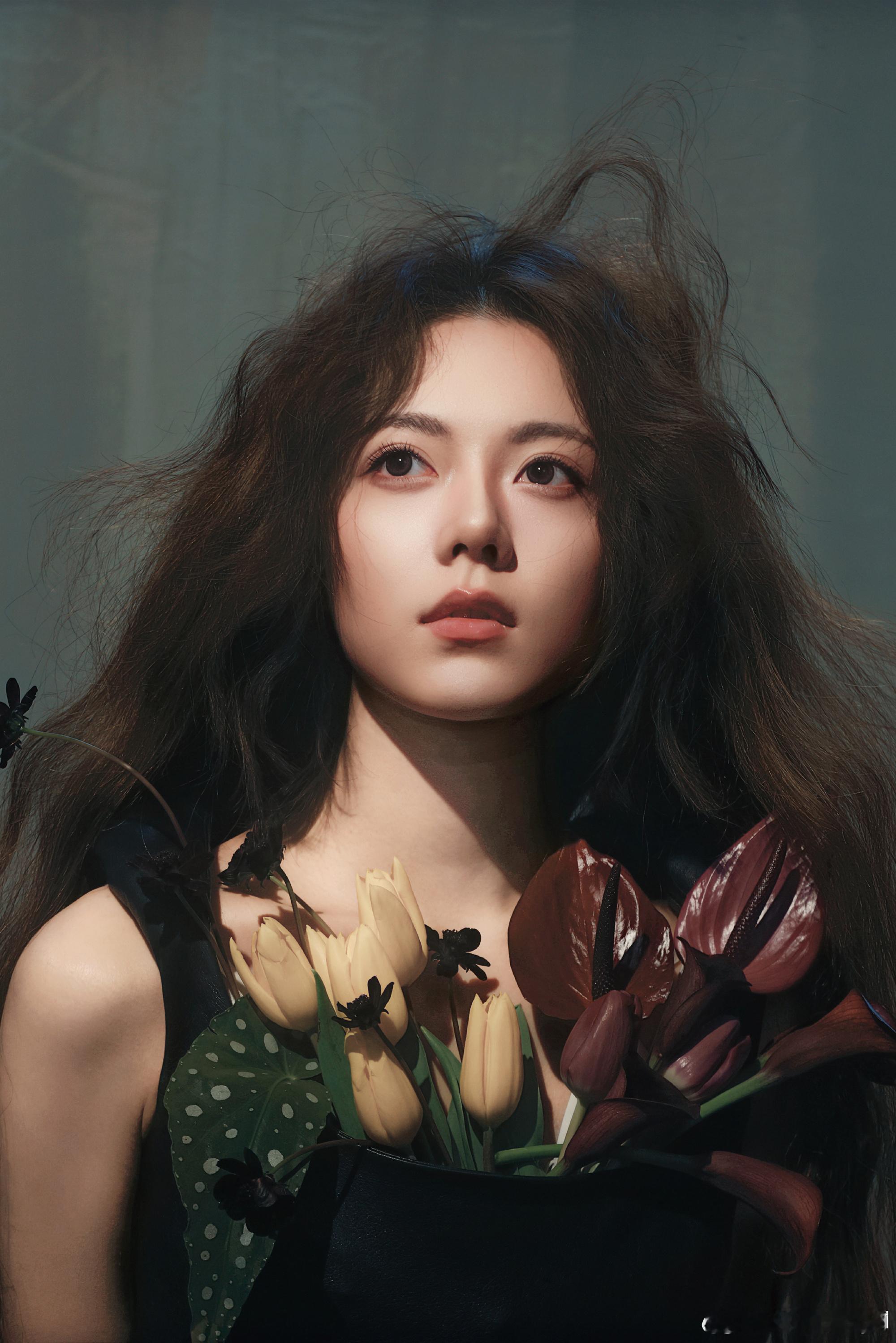 果然，妆造只要稍微正常点，miumiu就很适合赵今麦