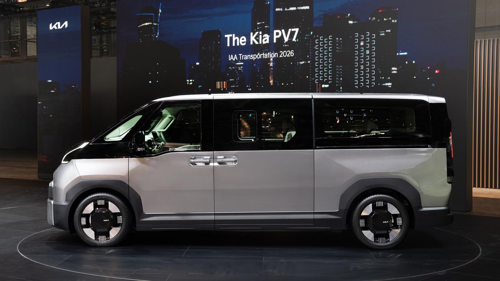 起亚pv7终于在IAA汉诺威商用车展正式亮相了，不过2027年下半年才能在欧洲