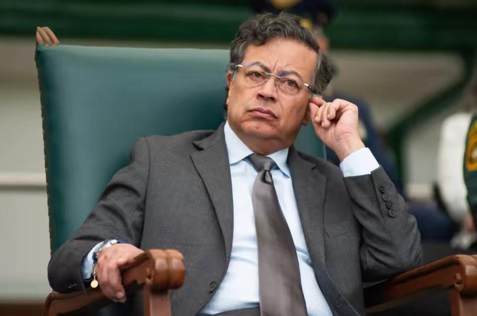 目标非常明确厄瓜多尔总统正式宣布了！5月30日，厄瓜多尔总统诺沃亚正式宣布：