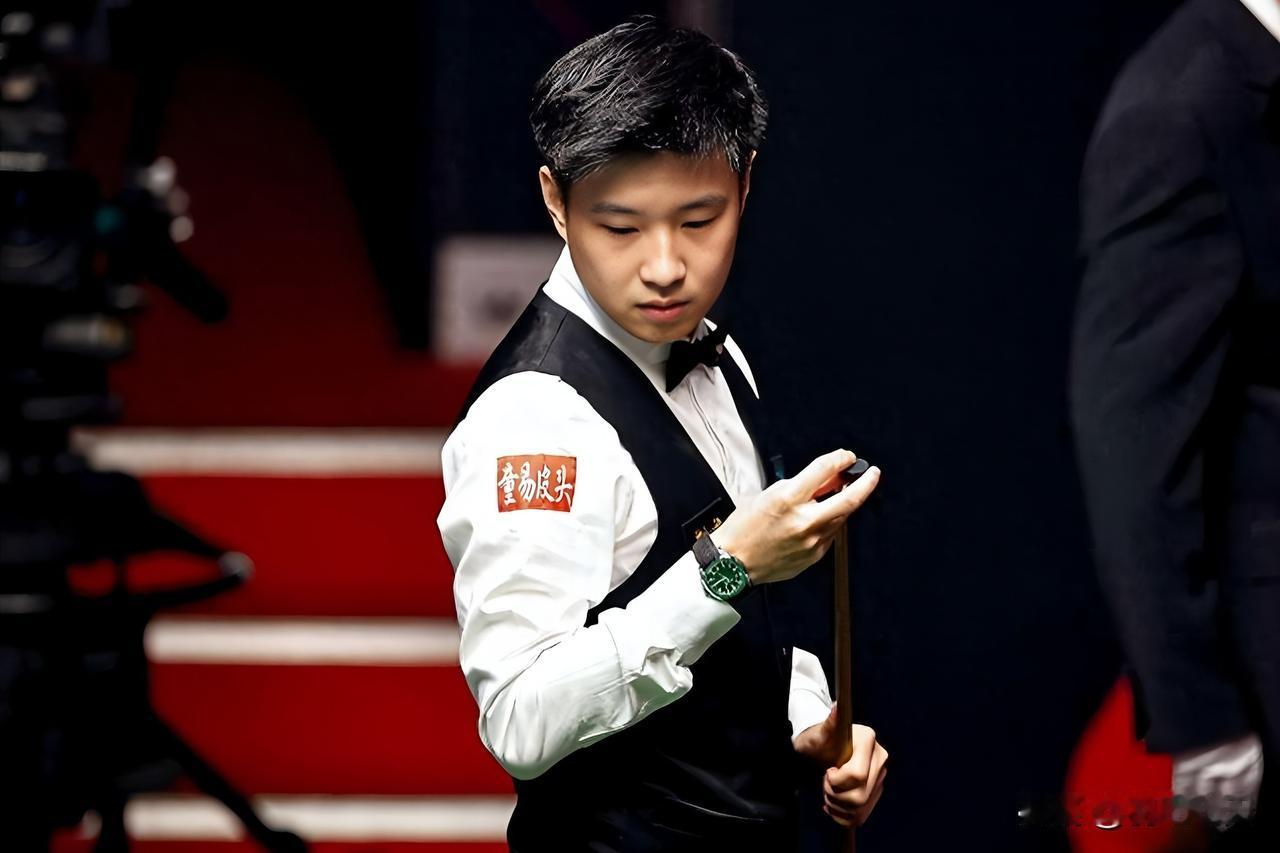 赵公子抽到了一支上上签北京时间3月16日玉山斯诺克世界公开赛，赵心童5-0轻松