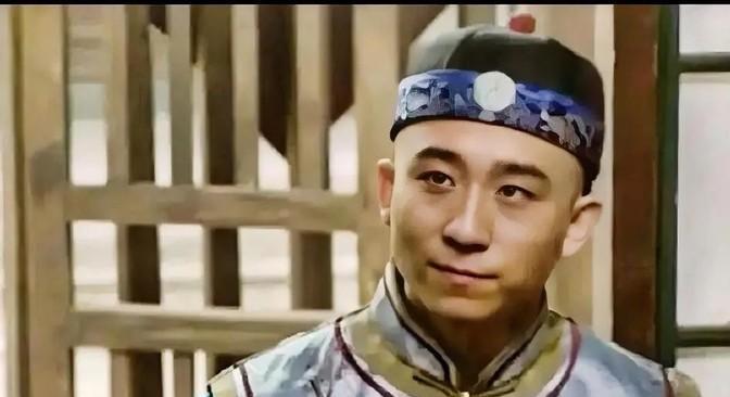 雍正杀年羹尧，为什么非要让李卫这个封疆大吏去，别人去不行吗？年羹尧，康熙十八年