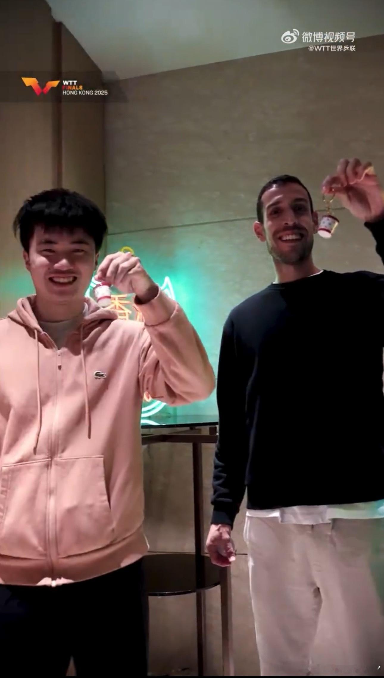 儒儒昨天晚宴一直和阿德在一起