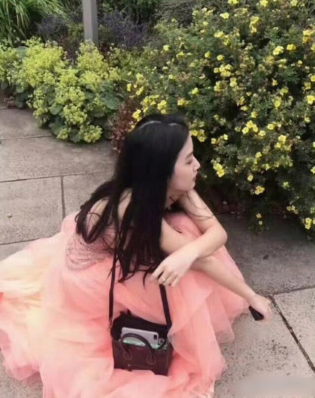 怎么感觉卢昱晓当留子的时候，反而比混内娱更美