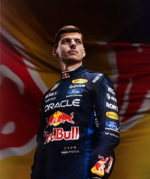 F1中国大奖赛正赛第46圈，维斯塔潘因赛车冷却系统故障，被车队通知驶回维修区退赛