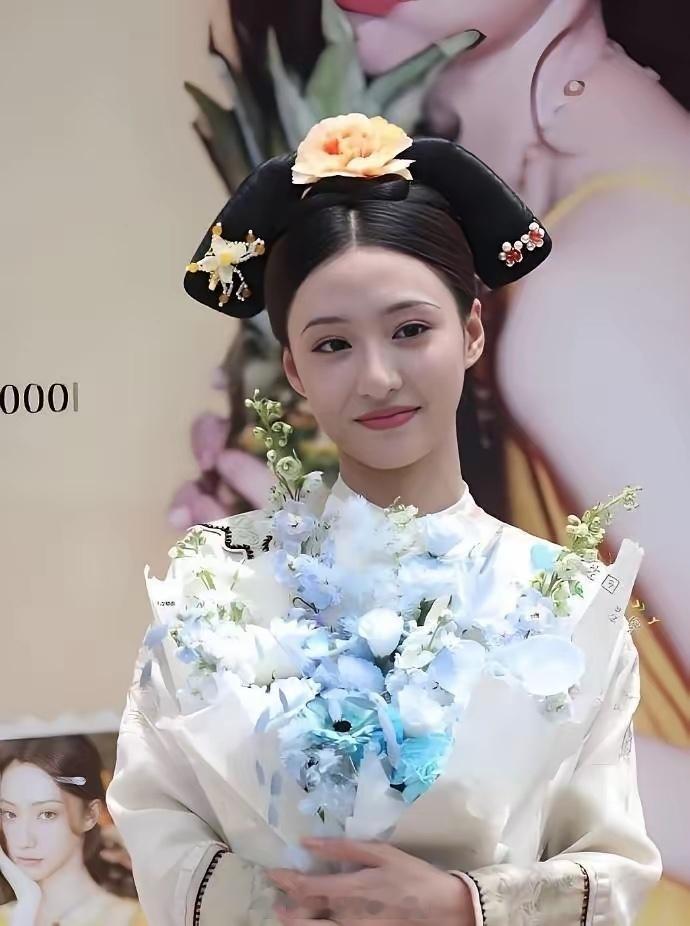 她都落到拍短剧的地步了