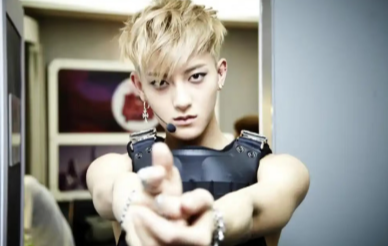 感觉EXO时期的TAO和现在的黄子韬像是两个人