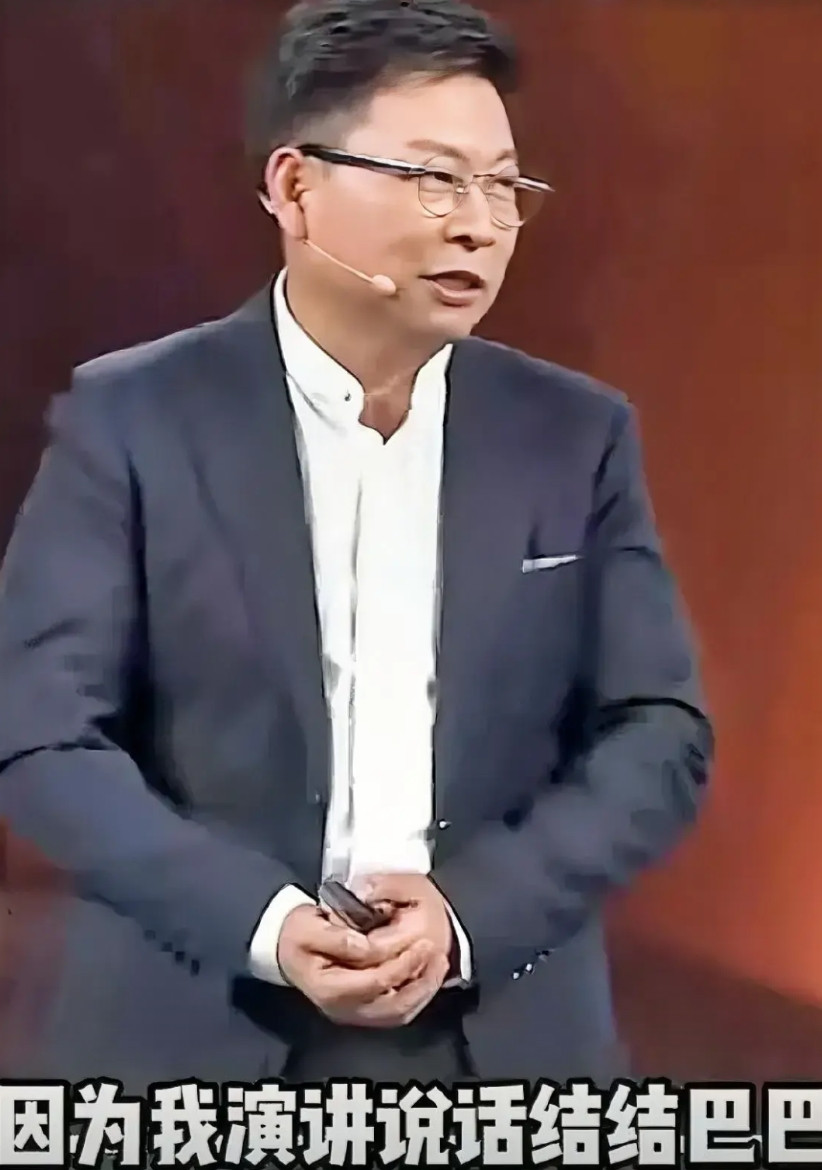余承东这是反向营销吧在品牌之夜，余承东说自己营销水平很笨，演讲的时候总是结结