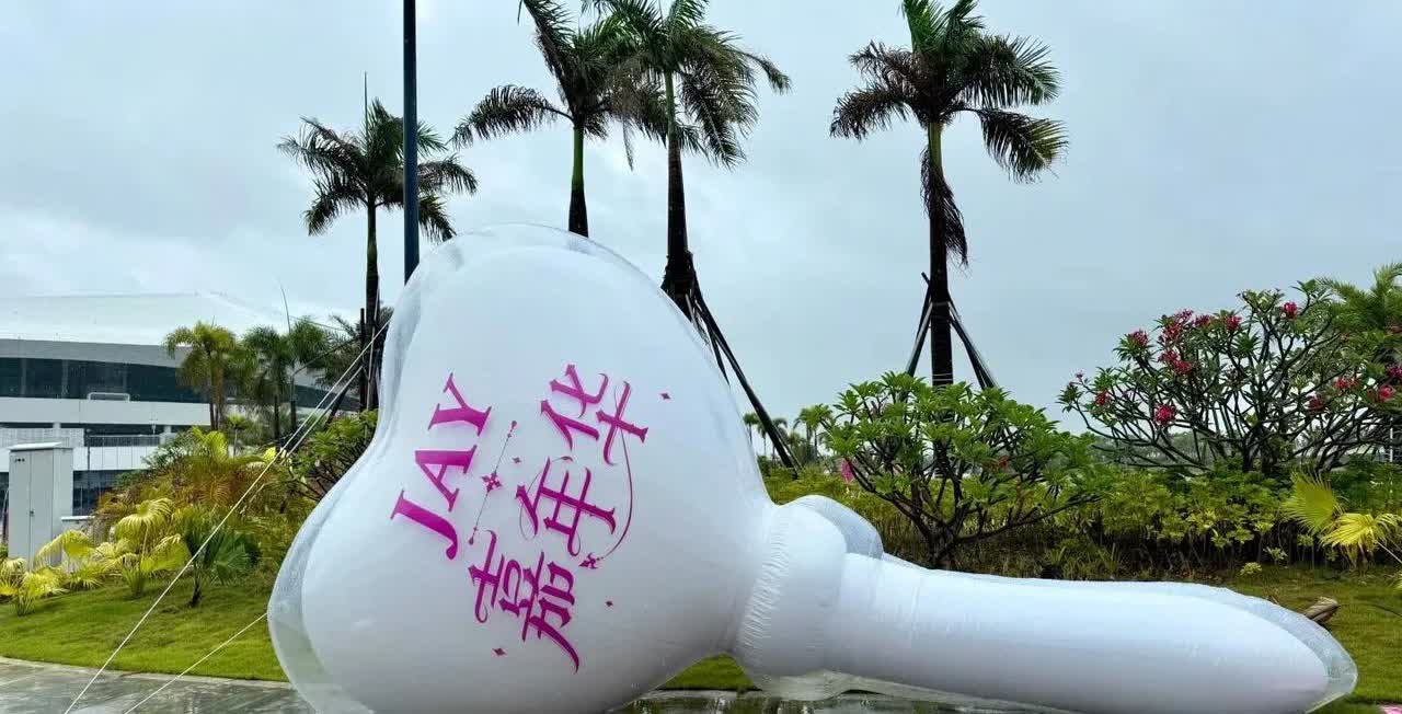 女人离开职场就变得邋遢！无一例外。租房时认识中介的一位女子，交易成功后发她就