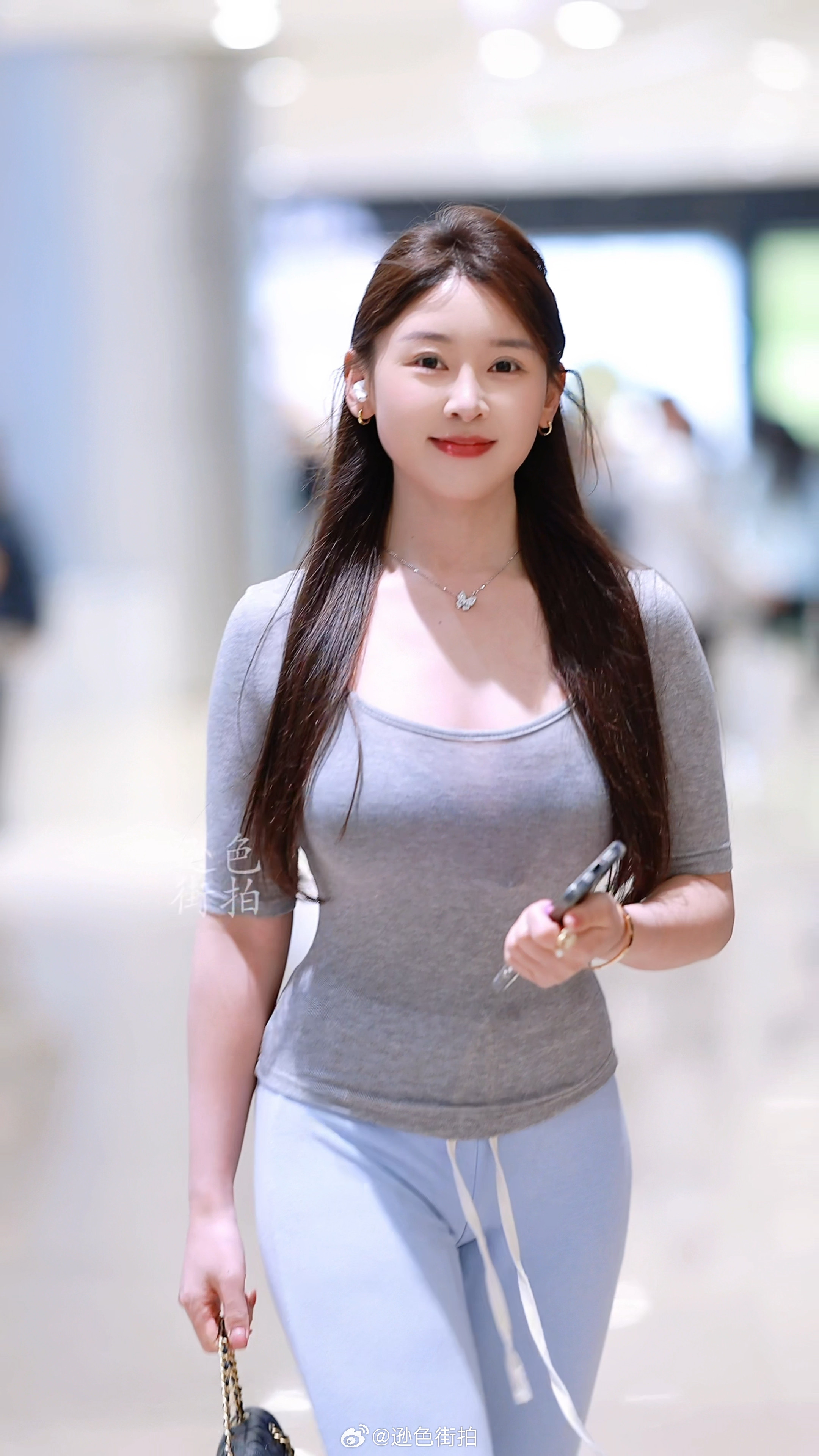 【成都街拍】周三，宝贝们早安！丨摄影拍照每日穿搭