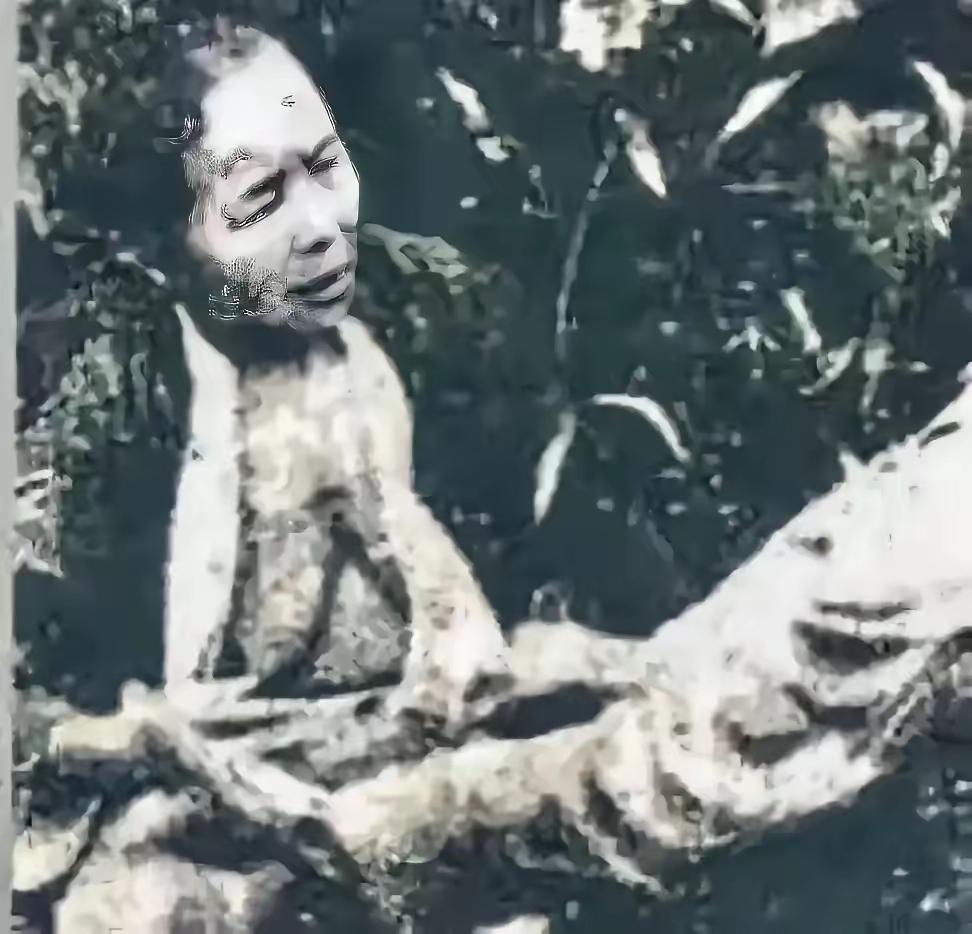 这是1937年，南京大屠杀中，一名侵华日军私人相册留下来的照片，直到多年后才被人