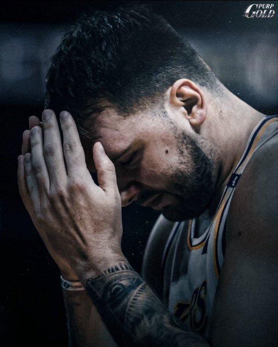 亚历山大得到了MVP,东契奇却没有获得一张选票，东契奇是一位被高估的球员。亚历