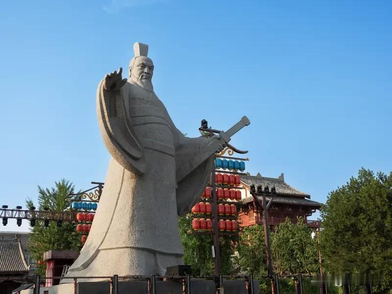 为什么曹操越来越受欢迎了?以前曹操被很多人恨得咬牙切齿，如今却越来越受欢迎，原