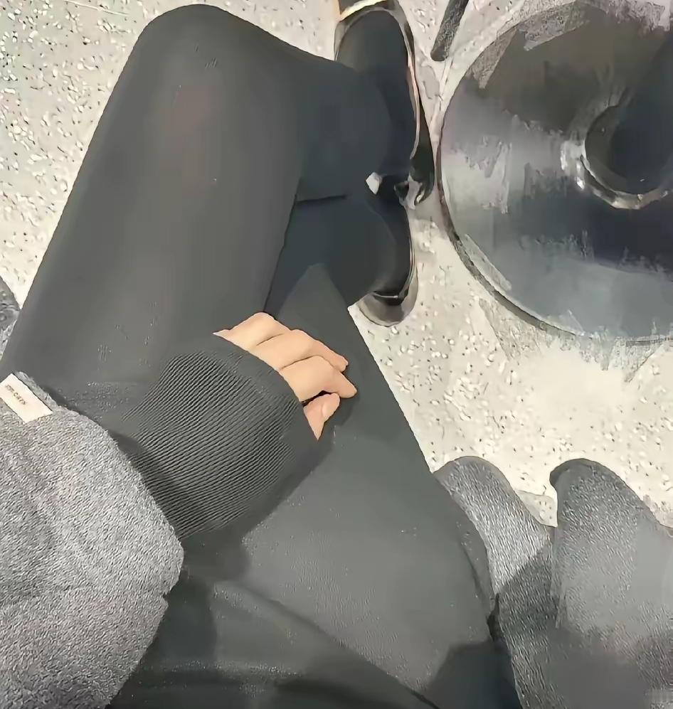 47秒的视频，看过的没看过的人都沉默了，这不是成年人的偷欢值得炫耀，而是每