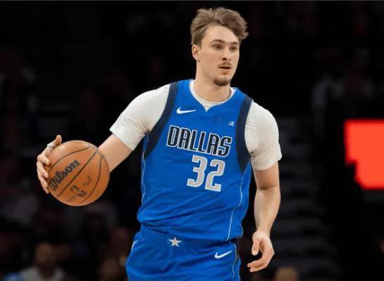 什么鬼？弗拉格这个状元大概率会水？绝对不会。巨星成色太足了，我一度觉得，他比