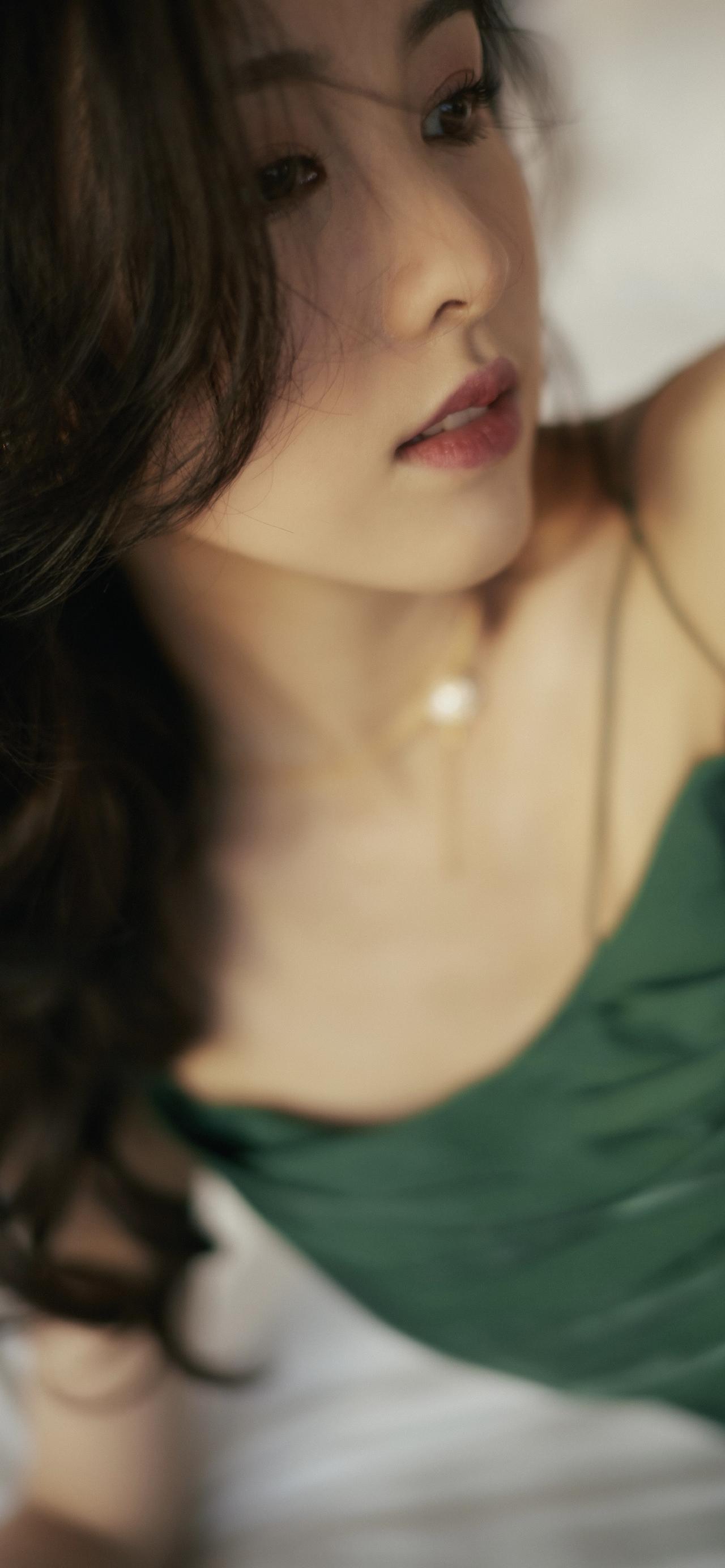 美女壁纸-第5886期-陈都灵