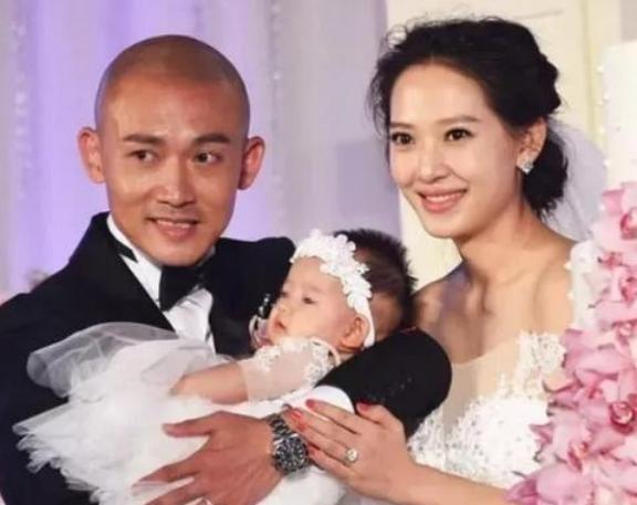 2008年，沈傲君与聂远同居6年后，迟迟不见聂远求婚，沈傲君主动出击没想到聂远说