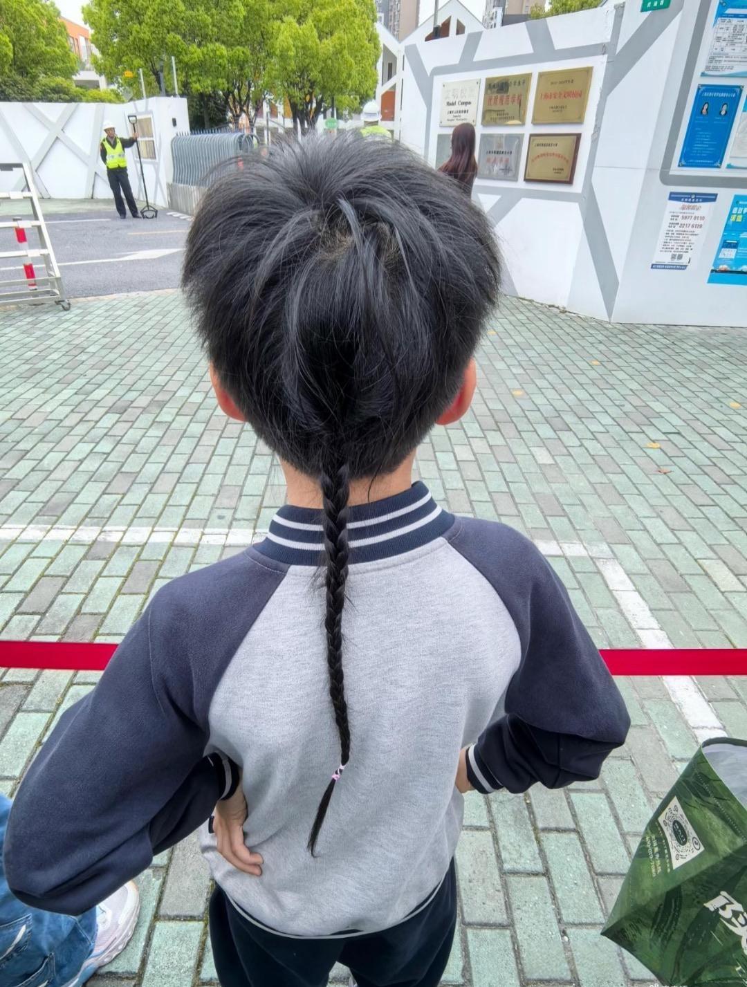 一般这样的孩子都是怎么回事