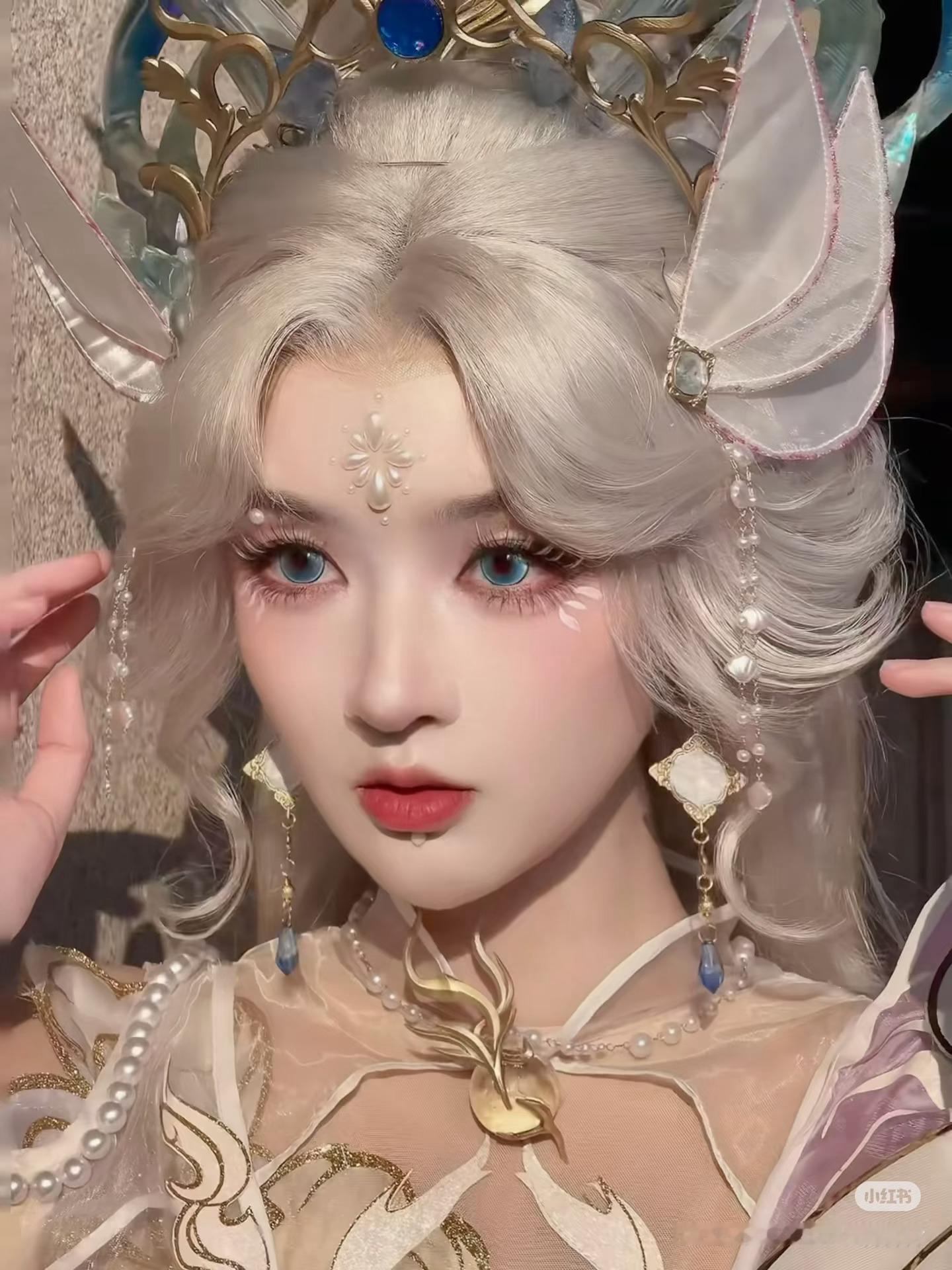 妈呀王玉雯都美出AI感了