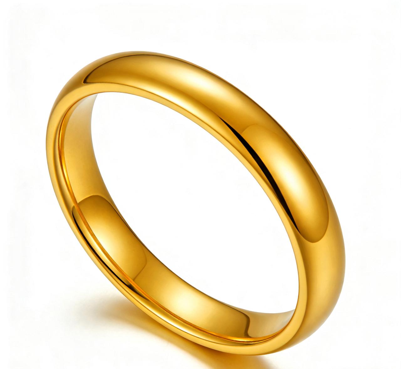 奉劝大家，手里有金饰的人，不管多少，还是不要轻易的卖掉了当下金价稳步走