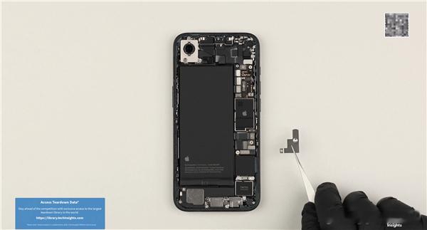 iPhone16e被拆解了，苹果这次玩得有点“精”。TechInsights发