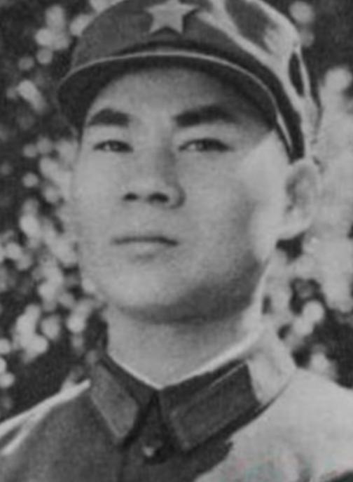 1979年，我军边防战士在巡逻时，在密林深处发现了一个人。此人浑身破衣烂衫，