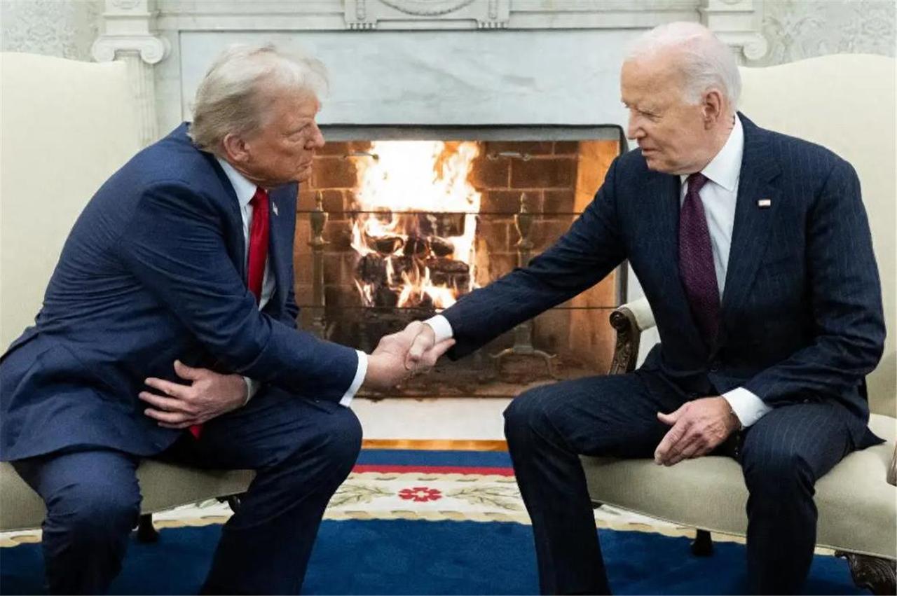 美国政坛的水，从来都深不见底，最近就曝出了一件让全美乃至全世界都炸开锅的大事，拜