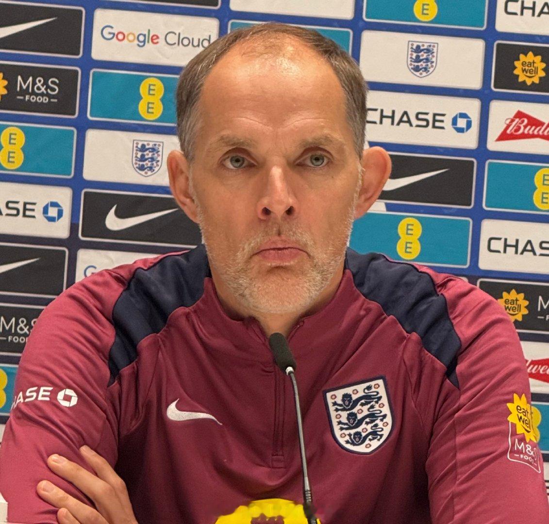 【图赫尔语出惊人：三大球星无法共存】英格兰队新闻发布会，主帅图赫尔非常大胆地披露