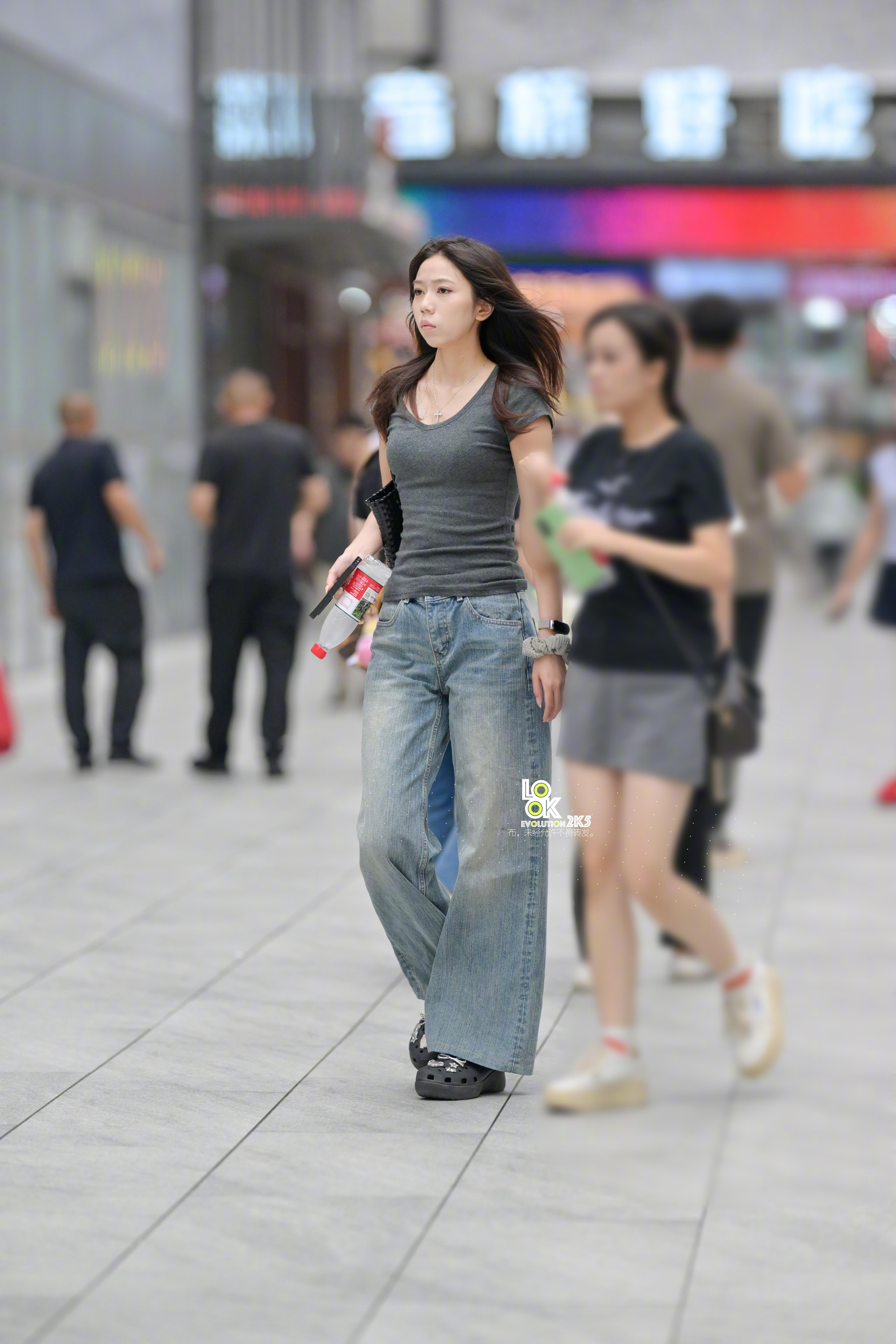 各位今年穿弯刀裤了吗？​​​