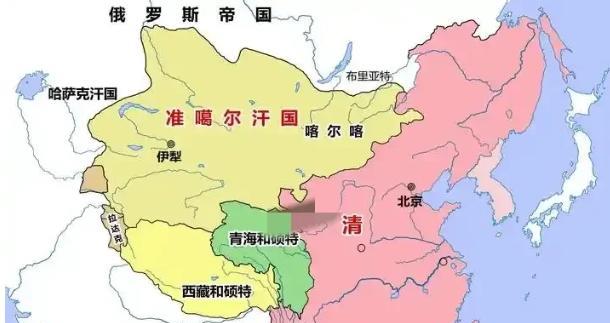 确切的说，新疆在250多年前是换过人种的。二百五十多年前的新疆，和现在完全不是