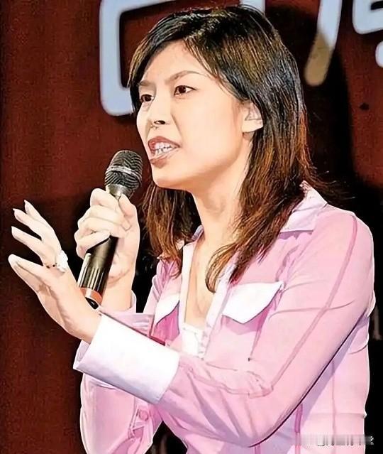 郑丽文：蔡大哥别担心我！中国国民党主席郑丽文公开释疑台湾蓝营名嘴蔡振元有关她