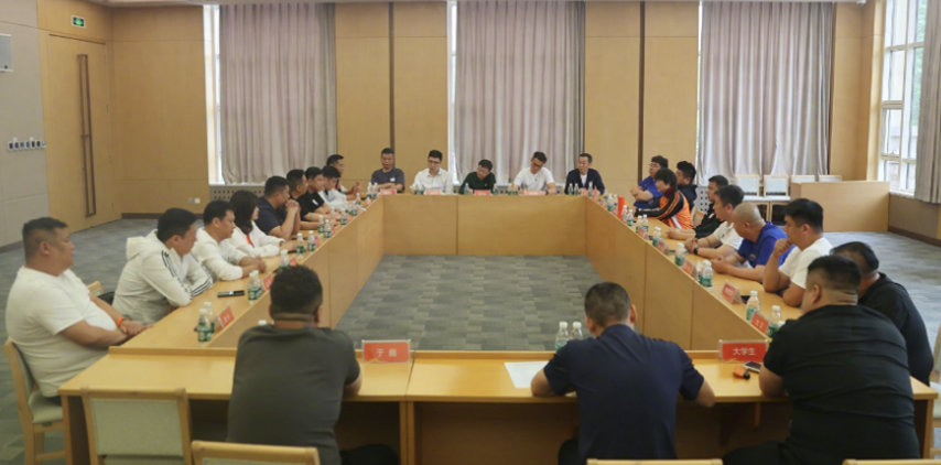 山东泰山官宣背后:宿茂臻表态，唐田回应球迷
