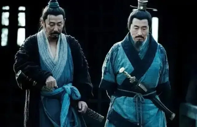 公元前176年，周勃因平定诸吕之乱，拥汉文帝继位有功被封为丞相，封万户侯。众人皆