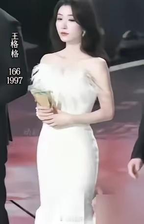 短剧选角变天了，155cm以下的女演员，简历直接扔。王格格166，韩雨彤172，