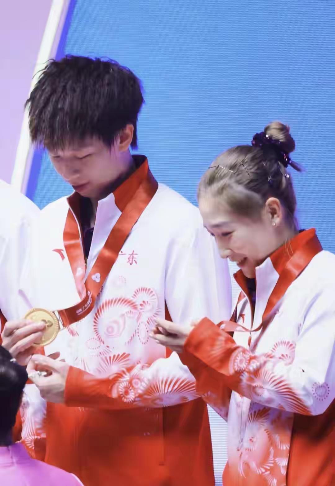 我总算是发现了原来林高远之前老是被吐槽“关键时刻掉链子”的最根本原因，可能就是