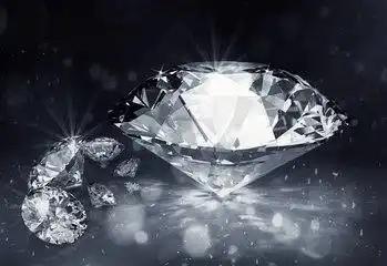冷知识：钻石并不是自然界最硬的物质，还有两种材料比它硬得多？第一个要聊的，叫