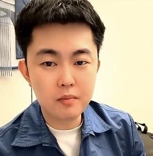 巴扎黑日赚超10万，不再低调向外界证明！暂住酒店近1年，展示房间内部环境。