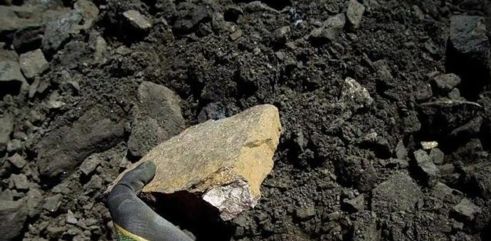 印度向欧美军工企业转售120吨稀土，此举彻底激怒了中方，印度人感到纳闷，他们是怎